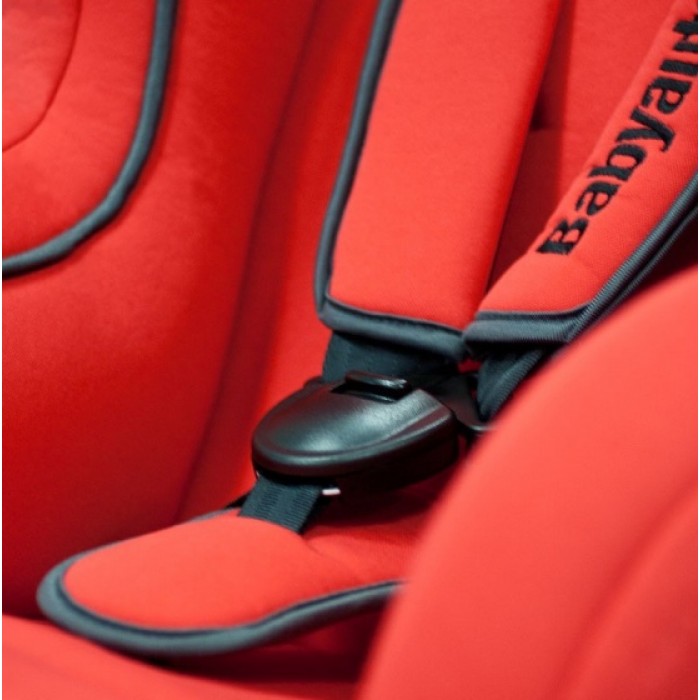 BabyAuto autostoeltje Cocoo groep 0-1 rood BabyAuto autostoeltje Cocoo groep 0-1 rood