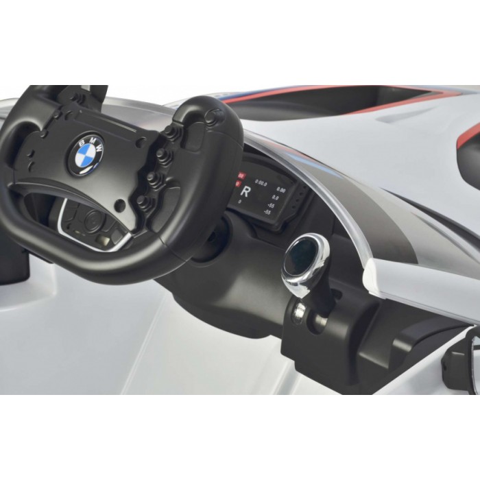 BMW M6 GT3 accuvoertuig met afstandsbediening 12V wit BMW M6 GT3 accuvoertuig met afstandsbediening 12V wit