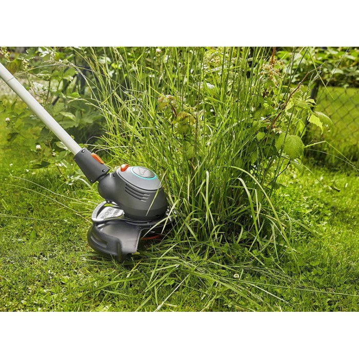 trimmer PowerCut 650/28 aluminium 650W 111 cm grijs trimmer PowerCut 650/28 aluminium 650W 111 cm grijs