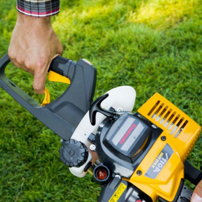 heggenschaar SHT 675 K benzine 630W 127 cm zwart/geel heggenschaar SHT 675 K benzine 630W 127 cm zwart/geel