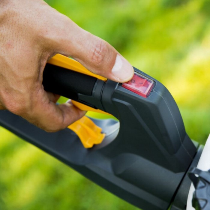 heggenschaar SHT 675 K benzine 630W 127 cm zwart/geel heggenschaar SHT 675 K benzine 630W 127 cm zwart/geel