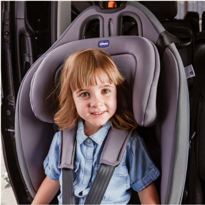 Chicco autostoel Gro-Up junior polyester groep 1-2-3 zwart Chicco autostoel Gro-Up junior polyester groep 1-2-3 zwart