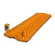 slaapmat Insulated Static V Lite eenpersoons 183 cm oranje slaapmat Insulated Static V Lite eenpersoons 183 cm oranje
