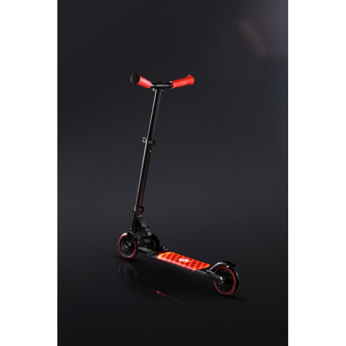 QPlay Honeycomb Junior Voetrem Zwart/Rood QPlay Honeycomb Junior Voetrem Zwart/Rood